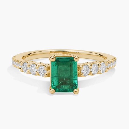 Emerald ring with diamonds